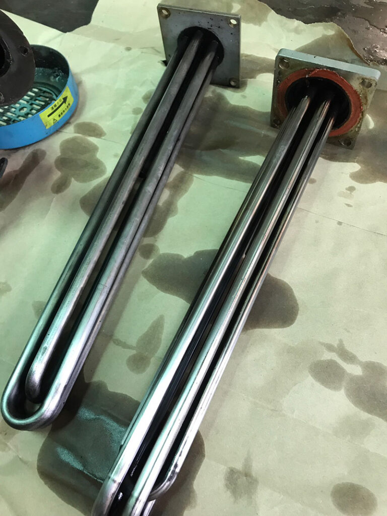 1 (8)
